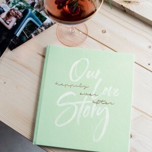 Złota Księga Pamiętnik ślubny Nasza historia miłosna 23x25 cm 44 ilustrowane strony