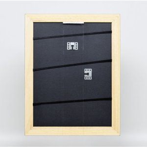 Efekt rama z litego drewna profil 30 czarny 10x10 cm szkło muzealne