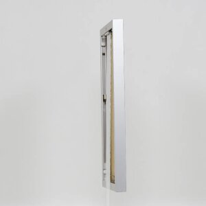 Efektowa aluminiowa ramka na zdjęcia Quadro 25x35 cm srebrne szkło akrylowe