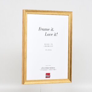 Ramka na zdjęcia z drewna „Profil 41” – antyk złoty, 20x28 cm, szkło muzealne