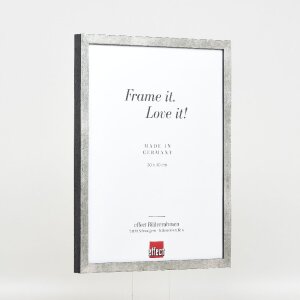 Rama na zdjęcia z drewna profilowego 42, szkło muzealne srebrne 20x20 cm