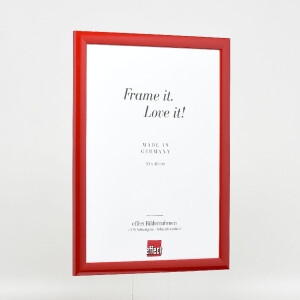 Ramka na zdjęcia z drewna Effect „Profil 43”, czerwona, matowa, 50x75 cm, szkło muzealne