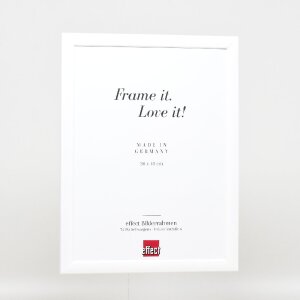 Rama na zdjęcia z drewna „Profil 43” – biała, lakier wysokopowłokowy, szkło muzealne 10,5x14,8 cm