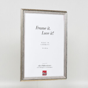 Ramka na zdjęcia z drewna naturalnego w stylu barokowym Effect Profil 44 srebrny 10x15 cm szkło muzealne