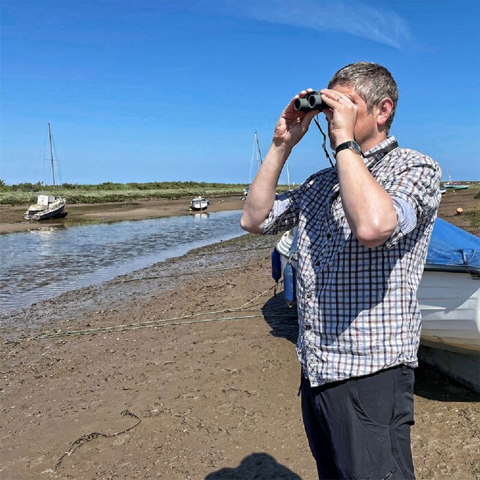 Teleskop Kowa SVII 10x25, srebrny, z obiektywem 25 mm – lekki i wodoodporny