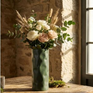 Wazon Mauro Ferretti "Norimberga" – jasnozielony, żelazny, nowoczesny akcent wnętrz