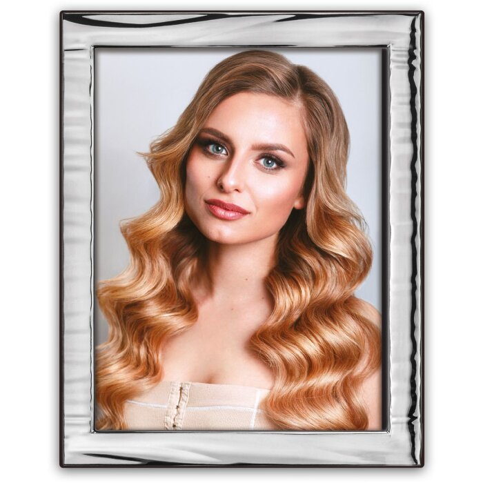 Ramka na zdjęcia Grosseto – srebrna, drewniany grzbiet, 10x15 cm i 13x18 cm